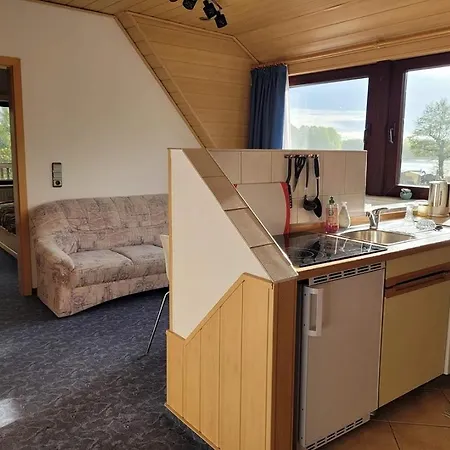 Appartement Haus Schwanensee, Wohnung 3 Bosau